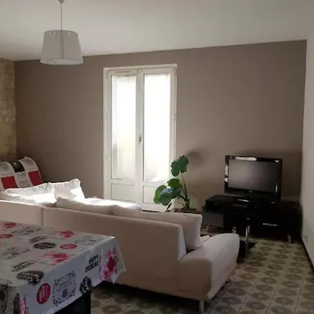 T3 - 3 Min Du Futuroscope Lejlighed